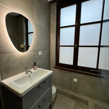 Moderne Hypercentre Страсбург